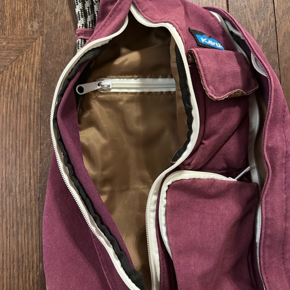 Kavu Rope Sling Bag - Picture 5 of 7